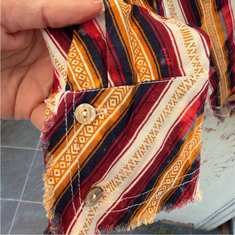 NWT JADED GYPSY FADE AWAY TOP - Picture 4 of 4